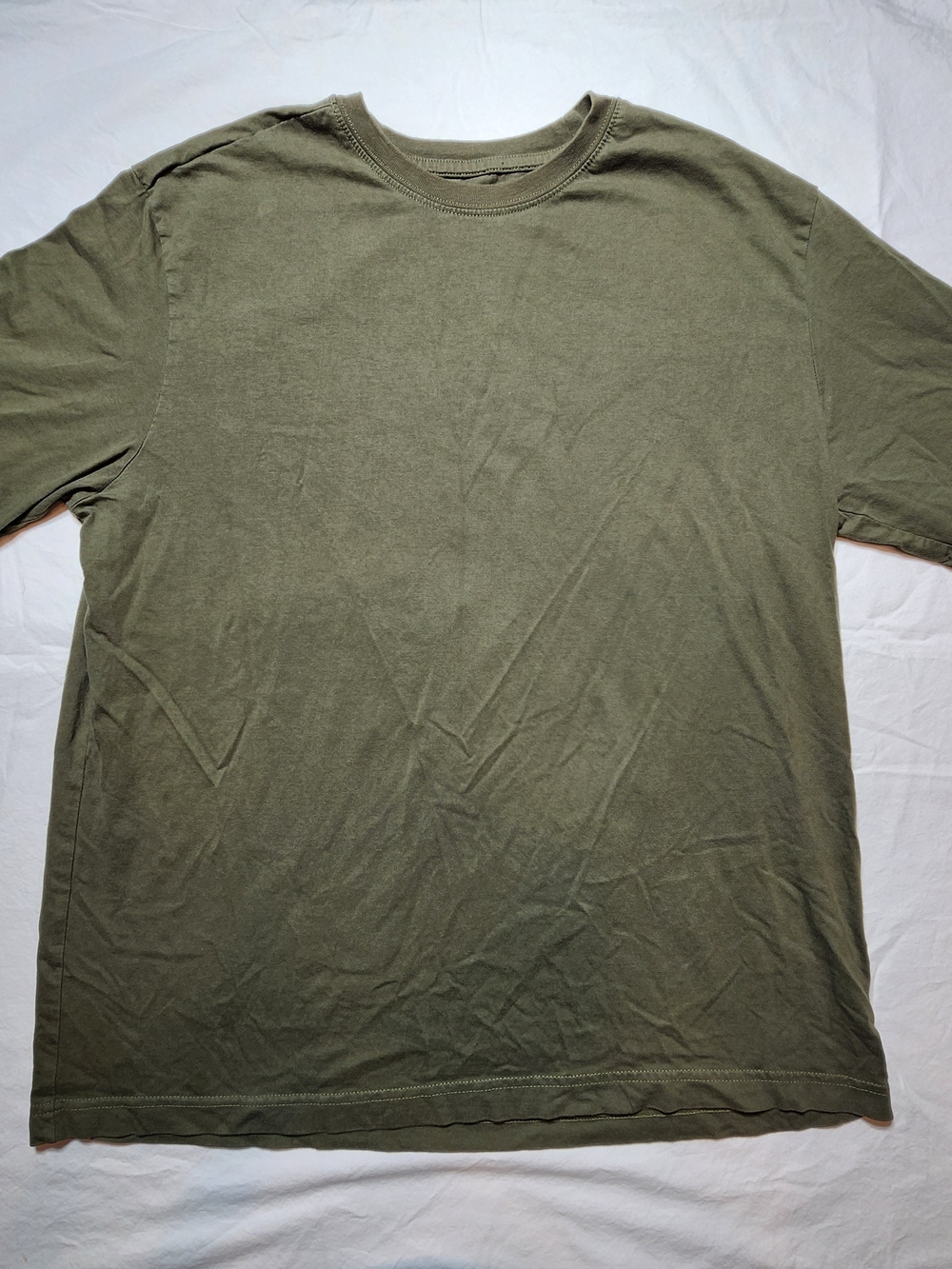 Covington Men's Short Sleeve Crew Tee in Olive